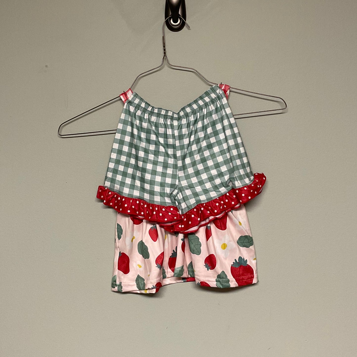 NWT Strawberry set top + bottoms