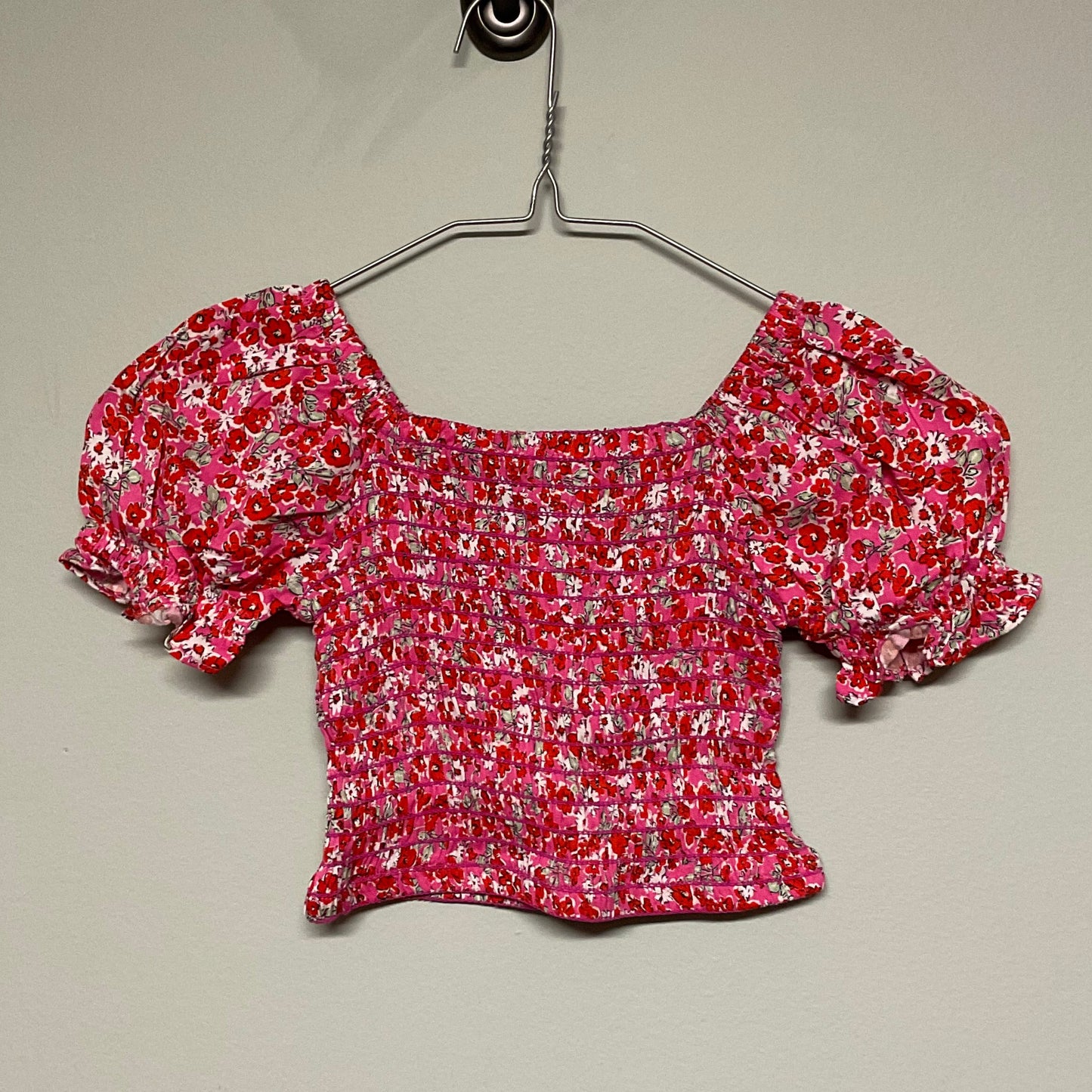 Vince Camuto Pink floral top + shorts
