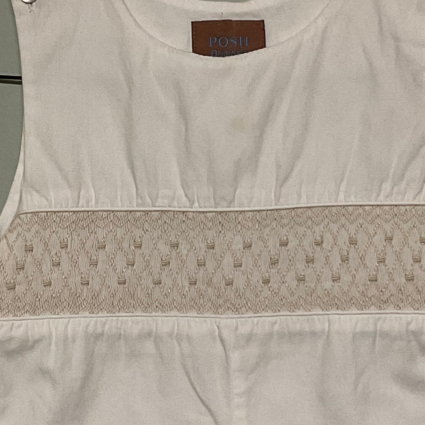 Posh original white Jonjon (smocked)