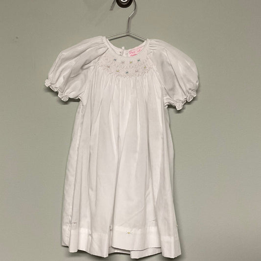 Petit Ami set white dress + flowers + bonnet